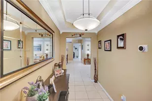 14361 N Royal Cove Cir, Davie, FL 33325 - Photo 11