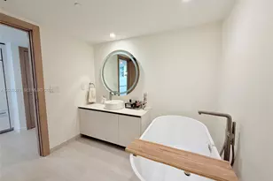 495 Brickell Ave, Miami, FL 33131 - Photo 7
