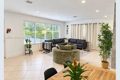 1235 Pierce St, Hollywood, FL 33019 - Photo 5
