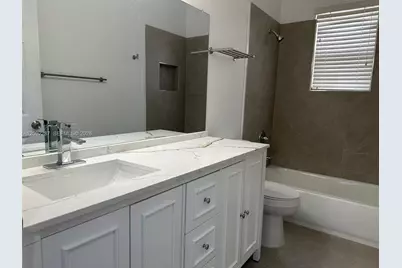 2031 SE 14th Ct #2031, Homestead, FL 33035 - Photo 11