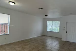 2031 SE 14th Ct, Homestead, FL 33035 - Photo 7