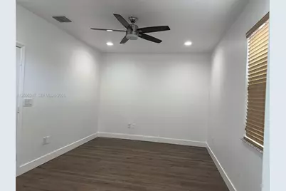 2031 SE 14th Ct #2031, Homestead, FL 33035 - Photo 9