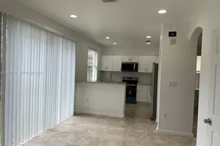 2031 SE 14th Ct, Homestead, FL 33035 - Photo 5