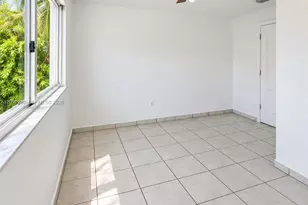 3229 NW 34th St, Miami, FL 33142 - Photo 23