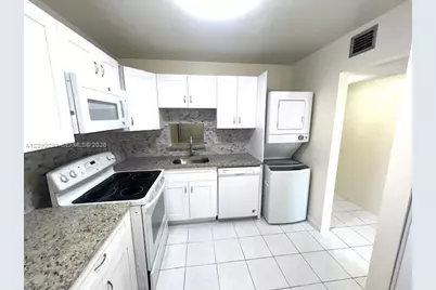 3777 NW 78th Ave #13D, Davie, FL 33024 - Photo 9