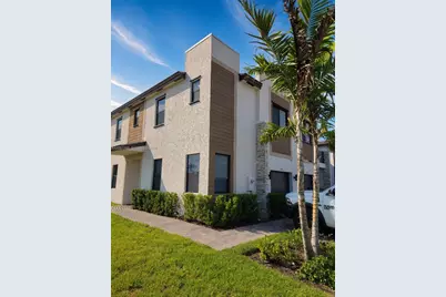 796 NE 208th Ter #796, Miami Gardens, FL 33179 - Photo 1