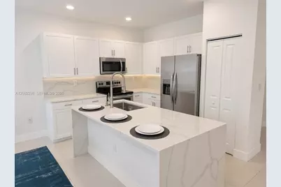 796 NE 208th Ter #796, Miami Gardens, FL 33179 - Photo 5