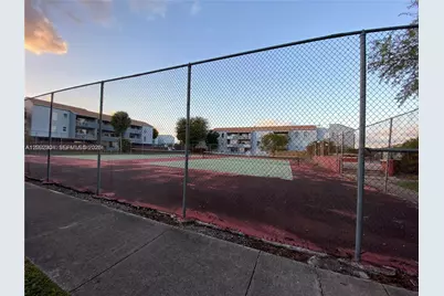 1735 W 60th St #M301, Hialeah, FL 33012 - Photo 25