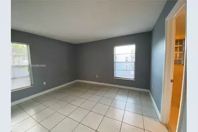 1735 W 60th St #M301, Hialeah, FL 33012 - Photo 17