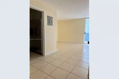 5050 NW 7th St #309, Miami, FL 33126 - Photo 7