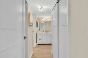 20301 W Country Club Dr, Aventura, FL 33180 - Photo 23