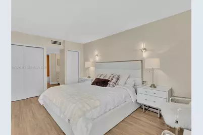 20301 W Country Club Dr #622, Aventura, FL 33180 - Photo 29