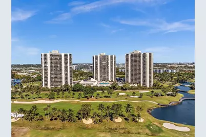 20301 W Country Club Dr #622, Aventura, FL 33180 - Photo 47