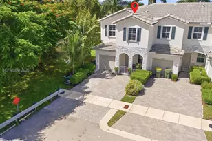 2605 SE 10th St, Homestead, FL 33035 - Photo 29