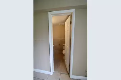 2290 NW North River Dr #5, Miami, FL 33125 - Photo 11