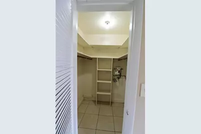 2290 NW North River Dr #10, Miami, FL 33125 - Photo 11