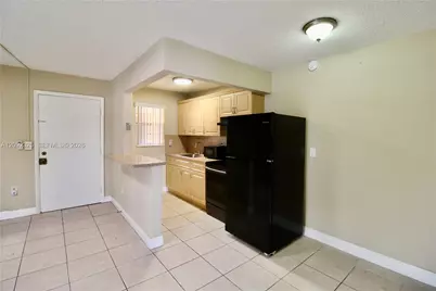 2290 NW North River Dr #13, Miami, FL 33125 - Photo 7