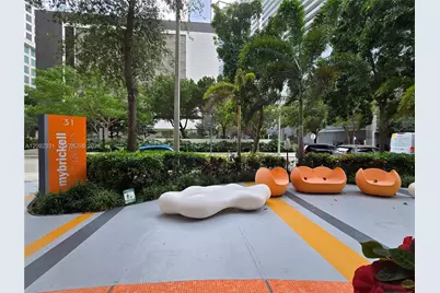 31 SE 6th St #503, Miami, FL 33131 - Photo 19
