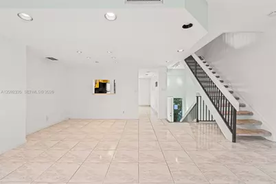 3225 NE 13th St #201, Pompano Beach, FL 33062 - Photo 11