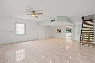 3225 NE 13th St, Pompano Beach, FL 33062 - Photo 9