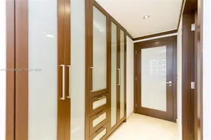 4775 Collins Ave, Miami Beach, FL 33140 - Photo 27