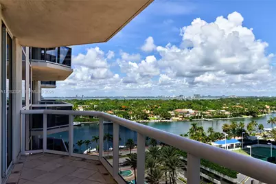 4775 Collins Ave #1201, Miami Beach, FL 33140 - Photo 39