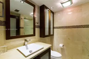 4775 Collins Ave, Miami Beach, FL 33140 - Photo 23