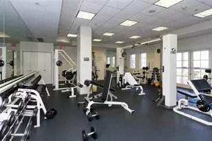 4775 Collins Ave, Miami Beach, FL 33140 - Photo 37