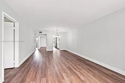 1400 SW 124th Ter #202Q, Pembroke Pines, FL 33027 - Photo 25
