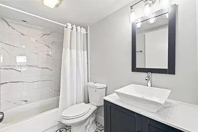 1400 SW 124th Ter #202Q, Pembroke Pines, FL 33027 - Photo 7