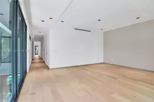125 SW 29th Rd, Miami, FL 33129 - Photo 45