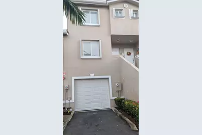 208 Riviera Cir #67-10, Weston, FL 33326 - Photo 1