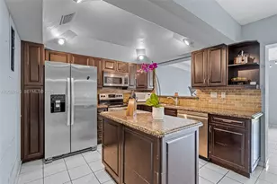 294 NW 134th Ct, Miami, FL 33182 - Photo 11