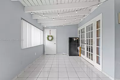 294 NW 134th Ct, Miami, FL 33182 - Photo 17