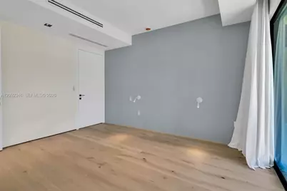 135 SW 29th Rd, Miami, FL 33129 - Photo 31