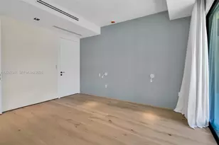 135 SW 29th Rd, Miami, FL 33129 - Photo 31
