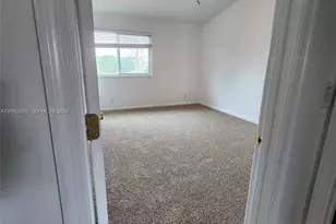 8014 Big Pine Way, Riviera Beach, FL 33407 - Photo 23