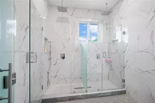 15123 NW 87th Pl, Miami Lakes, FL 33018 - Photo 27
