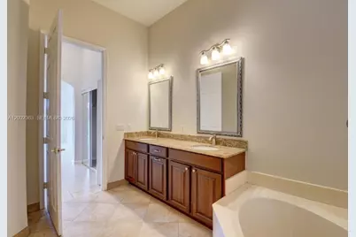 8291 Hampton Wood Dr #8291, Boca Raton, FL 33433 - Photo 19