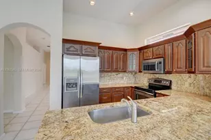 8291 Hampton Wood Dr, Boca Raton, FL 33433 - Photo 15