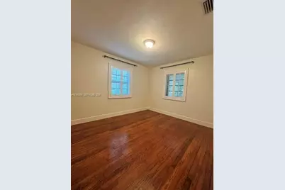1628 NW 8th St #1628, Miami, FL 33125 - Photo 9