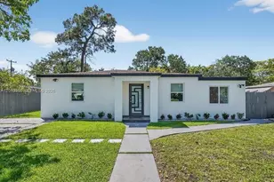 1010 NE 138th St, North Miami, FL 33161 - Photo 1