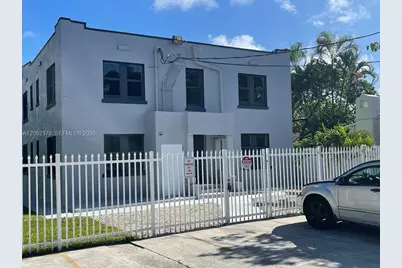 2020 Washington St, Hollywood, FL 33020 - Photo 5