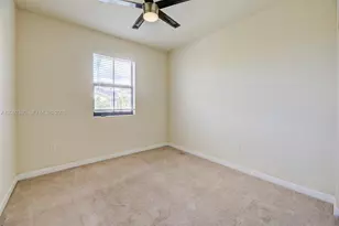 3316 W 91st Terrace, Hialeah, FL 33018 - Photo 33