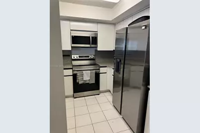 6767 Collins Ave #1906, Miami Beach, FL 33141 - Photo 9