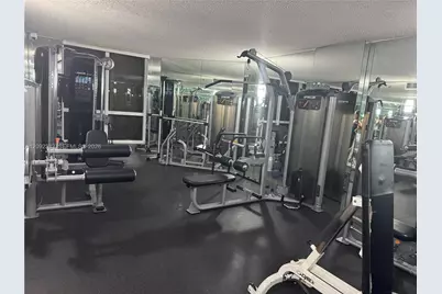 6767 Collins Ave #1906, Miami Beach, FL 33141 - Photo 19