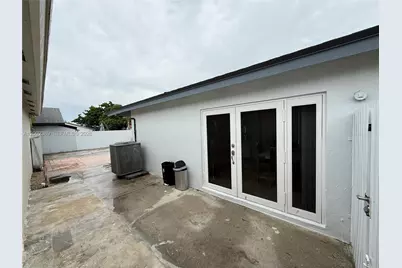 12323 SW 198th St, Miami, FL 33177 - Photo 5