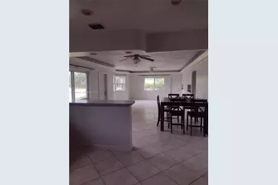 225 E 29th Ct, Riviera Beach, FL 33404 - Photo 5
