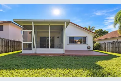 127 Danielle Ct, Weston, FL 33326 - Photo 31