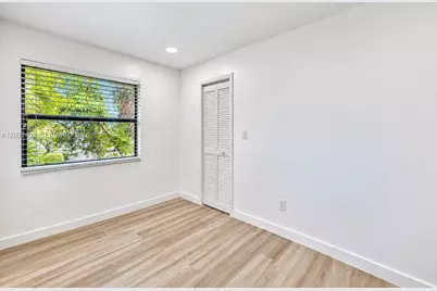 499 SE 13th St #7E, Fort Lauderdale, FL 33316 - Photo 31